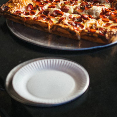 Disposable paper plates